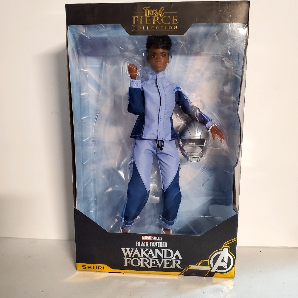 World of EPI Fresh Fierce Marvel Black Panther 11.5" Fashion Dolls Shuri NIB